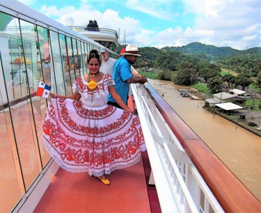 Фотография под названием "Panama Canal Cruise" - W. Marek Cholody, Подлинное произведение искусства, Манипулированная фотогр…