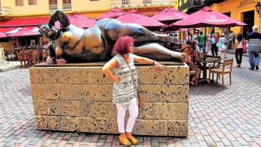 Fotografie mit dem Titel "Reclining Fat Lady…" von W. Marek Cholody, Original-Kunstwerk, Manipulierte Fotografie