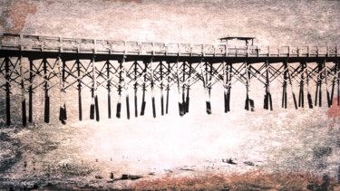 Fotografie getiteld "Folly Beach Pier" door Winnie Chrzanowski, Origineel Kunstwerk, Gemanipuleerde fotografie