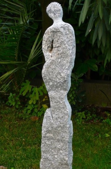 Sculpture titled "Hélène" by Wolf Thiele, Original Artwork, Stone
