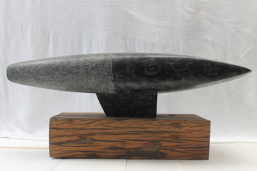 Escultura intitulada "Stone Axe" por Wojciech Pietranik, Obras de arte originais, Pedra