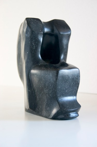 Sculpture intitulée "Sadness" par Wojciech Pietranik, Œuvre d'art originale, Pierre