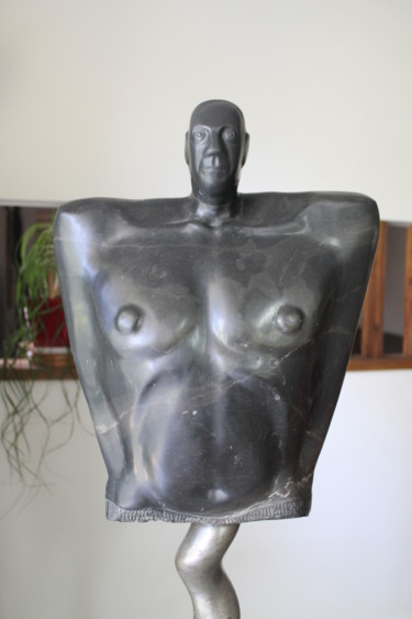 Sculptuur getiteld "Pablo I" door Wojciech Pietranik, Origineel Kunstwerk, Steen