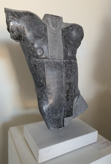 Skulptur mit dem Titel "MERCURY" von Wojciech Pietranik, Original-Kunstwerk, Stein