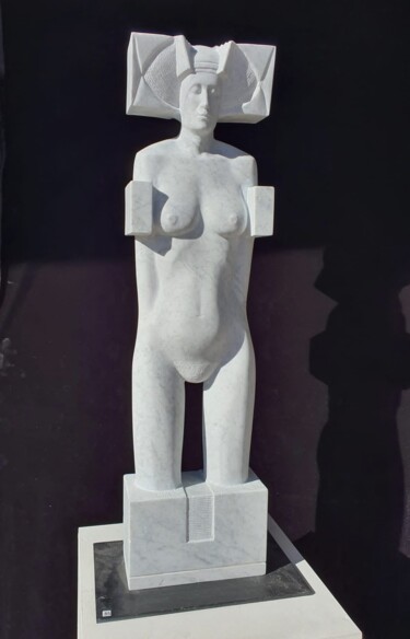 Sculptuur getiteld "PRIMAVERA" door Wojciech Pietranik, Origineel Kunstwerk, Steen