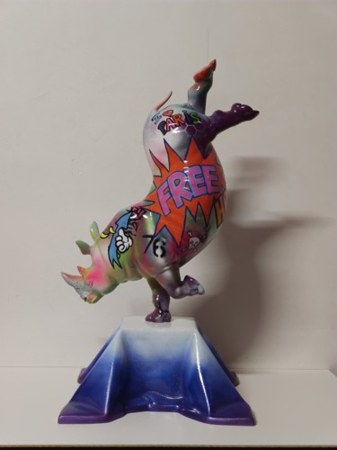 「Le Rhino danseur SA…」というタイトルの彫刻 Xavier Wttrwulgheによって, オリジナルのアートワーク, 樹脂