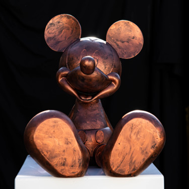 Skulptur mit dem Titel "Mickey Far west Kin…" von Xavier Wttrwulghe, Original-Kunstwerk, Harz