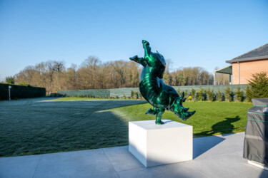 Sculpture intitulée "Rhino Danseur" par Xavier Wttrwulghe, Œuvre d'art originale, Résine