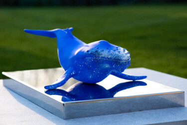 Escultura intitulada "La baleine Bleue" por Xavier Wttrwulghe, Obras de arte originais, Resina