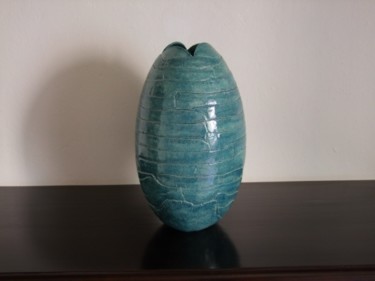 Sculpture titled "Cocoon" by Xavier Jarry-Lacombe, Original Artwork, Ceramics