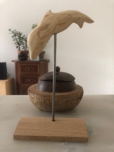 Sculpture titled ""dauphin de france"" by Yakquiri, Original Artwork, Wood