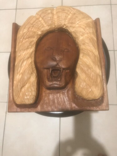 Sculpture titled "tête de lion" by Yakquiri, Original Artwork, Wood