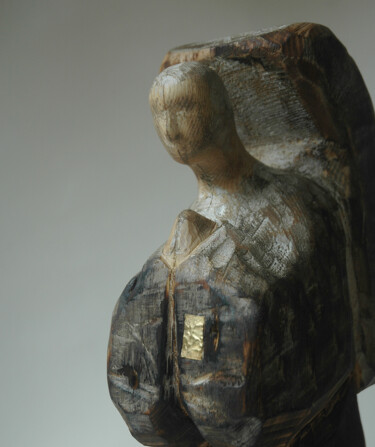 Sculpture titled "百衲衣-行脚僧-01" by Yang Guang Mei, Original Artwork, Wood