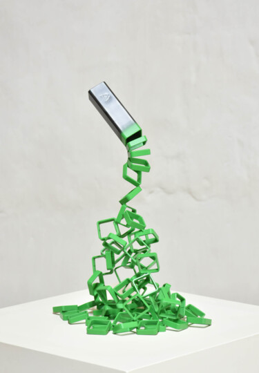 Sculpture titled "Sectionnement vert" by Yannick Bouillault, Original Artwork, Metals