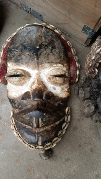 Sculpture intitulée "african-image mask…" par Yanshen Galerie, Œuvre d'art originale