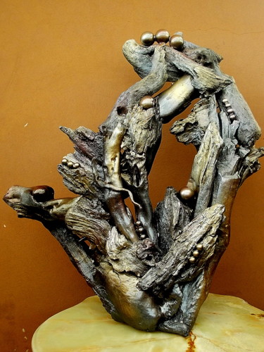 Scultura intitolato "Wooden sculpture -1" da Yavor Stoychev, Opera d'arte originale, Legno