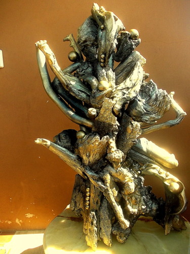 Scultura intitolato "Wooden sculpture-3" da Yavor Stoychev, Opera d'arte originale, Legno
