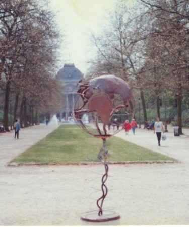 Sculpture intitulée "Earthday" par Yingo, Œuvre d'art originale, Métaux