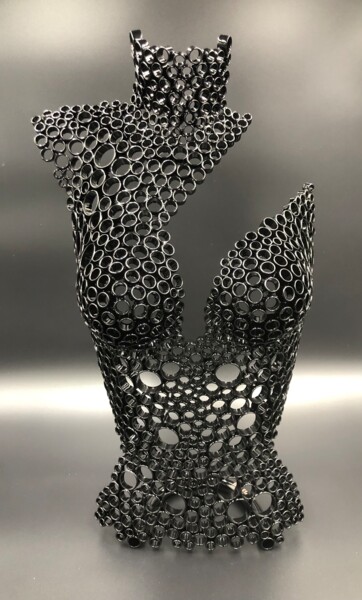 Sculpture titled "Macha" by Yohan Plu, Original Artwork, Metals