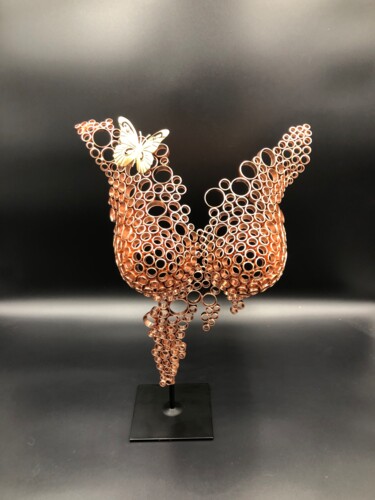 "Papillon" buste cuivre Sculpture intitulée ""Papillon" buste cu…" par Yohan Plu, Œuvre d'art originale, Métaux