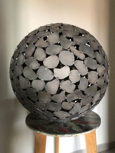 Sculpture titled "Sphere métal" by Yud Création, Original Artwork, Metals