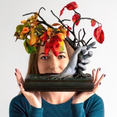 Yuliia Khovbosha Profile Picture Large