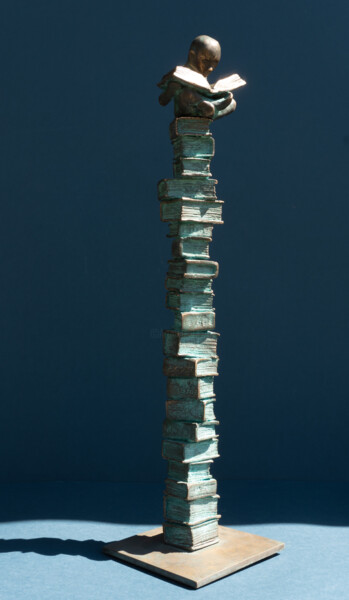 Sculpture intitulée ""Bookworm XIII"" par Yuriy Kraft, Œuvre d'art originale, Bronze