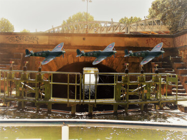 Arts numériques intitulée "Canal Saint Martin,…" par Yves Aubrymore, Œuvre d'art originale, Photo montage