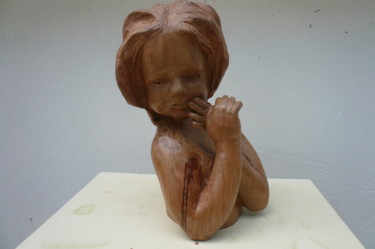 Скульптура под названием "La timide blessée" - Yves Le Mauff, Подлинное произведение искусства, Дерево