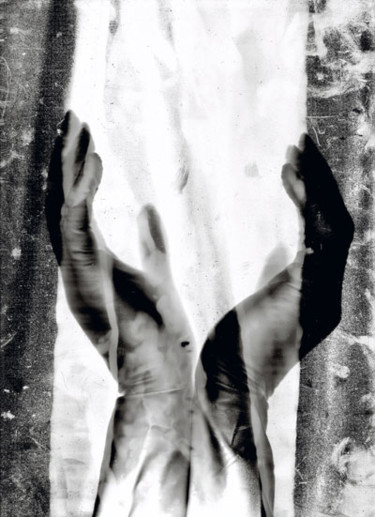 Photographie intitulée "Mains Libres 45" par Yvon Mouster, Œuvre d'art originale