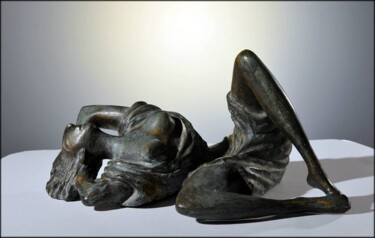 Skulptur mit dem Titel "SUMMER" von Zakir, Original-Kunstwerk, Bronze