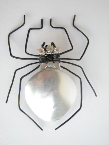 Artisanat intitulée "Araignée en majesté…" par Zampo, Œuvre d'art originale