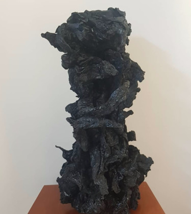 雕塑 标题为“Dark dream inside” 由Zenzivi Nora Yahiaoui, 原创艺术品, 铝 安装在木板上