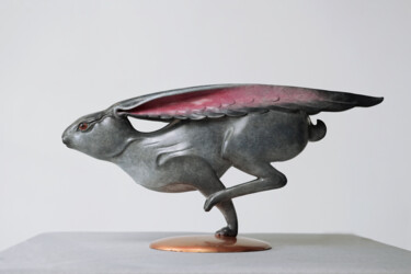 Sculpture titled "追月（Chasing the Moon）" by Zhao Yongchang, Original Artwork, Bronze