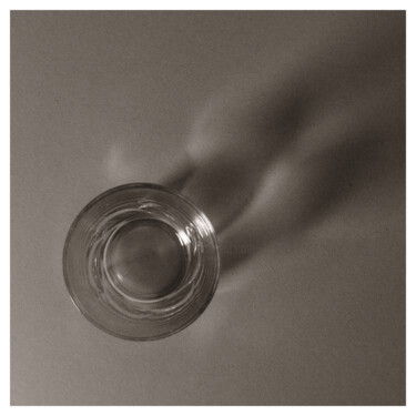 Fotografie mit dem Titel "Glass" von Zheka Khalétsky, Original-Kunstwerk, Nicht bearbeitete Fotografie