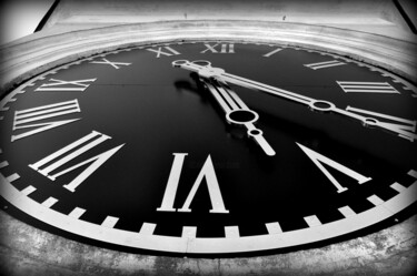Фотография под названием "time" - Zhenya Kraynova (J.K), Подлинное произведение искусства