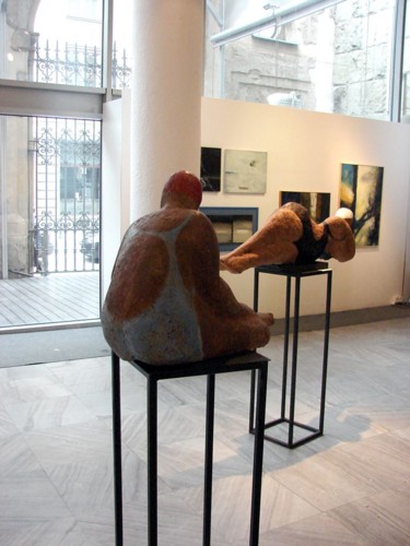 Sculptuur getiteld "Swimmers" door Zofia Kubicka, Origineel Kunstwerk, Keramiek