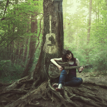I Make My Own Music - - Limited Edition of 5 Arts numériques intitulée "I Make My Own Music…" par Zuzana Uhlíková, Œuvre d'art originale, Photographie numérique