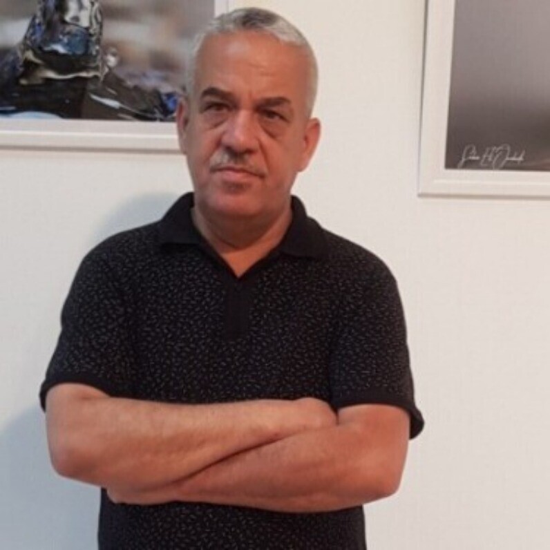 Abdelouahed Ghanemi - Ο καλλιτέχνης στην εργασία