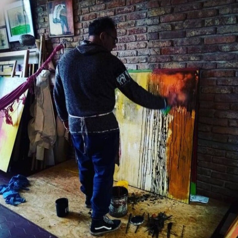 Alvaro Bustelo - The artist at work