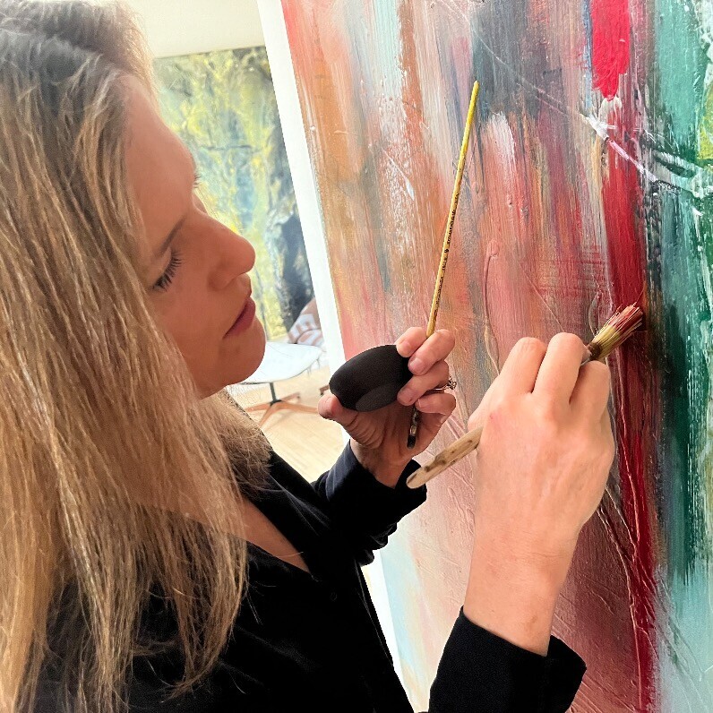 Annette Wyrick-Solari - The artist at work