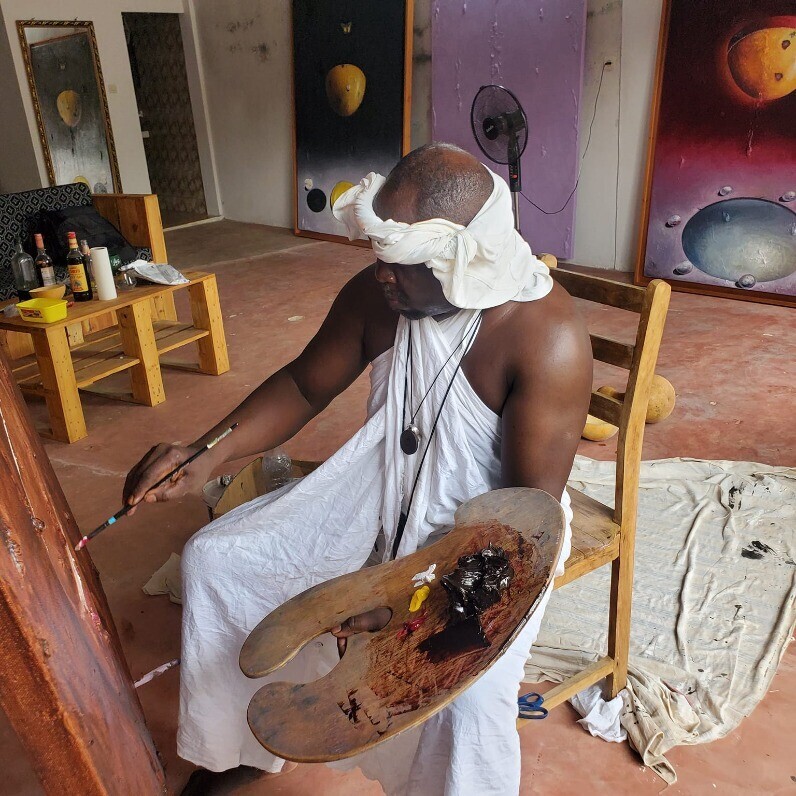 Bamazi Talle - The artist at work