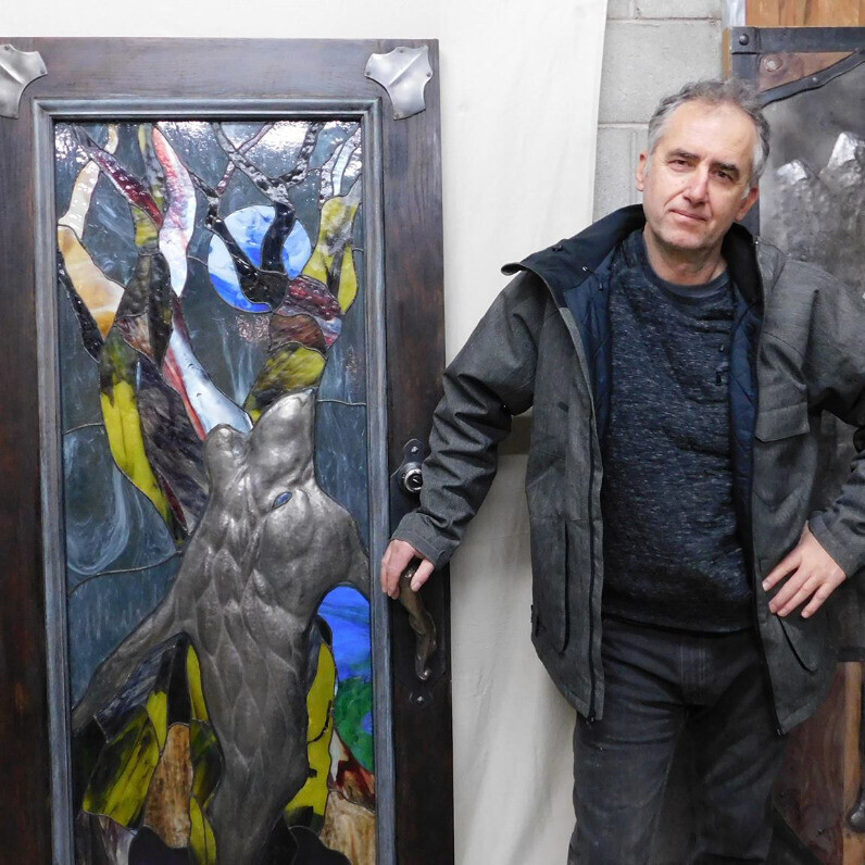 Boris Sarikov - The artist at work