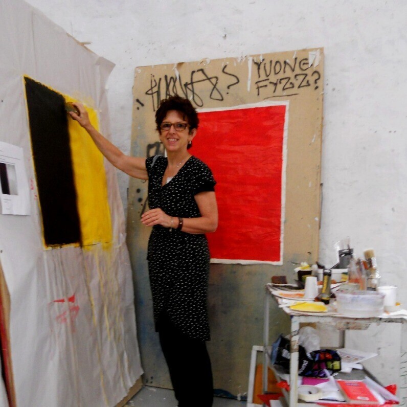 Carla Battaglia - The artist at work