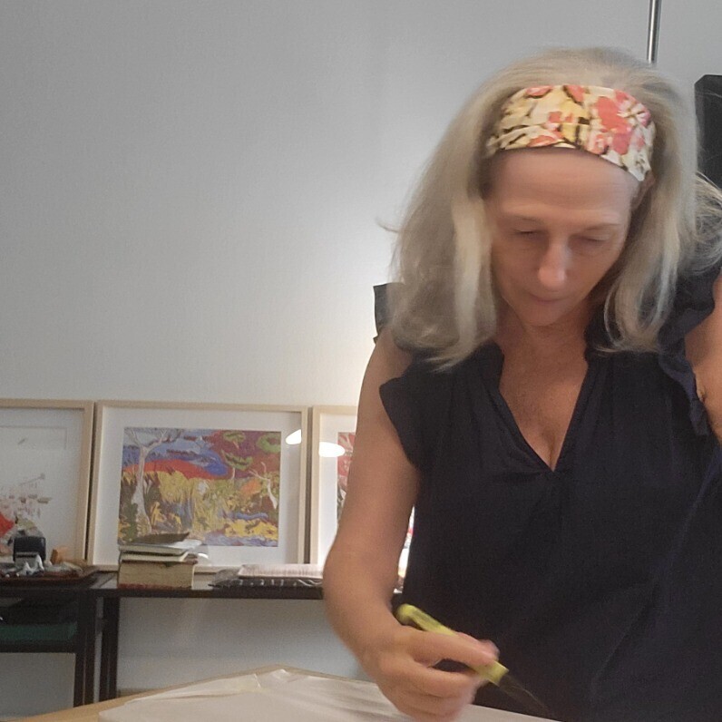 Catherine Delmas Lett - The artist at work