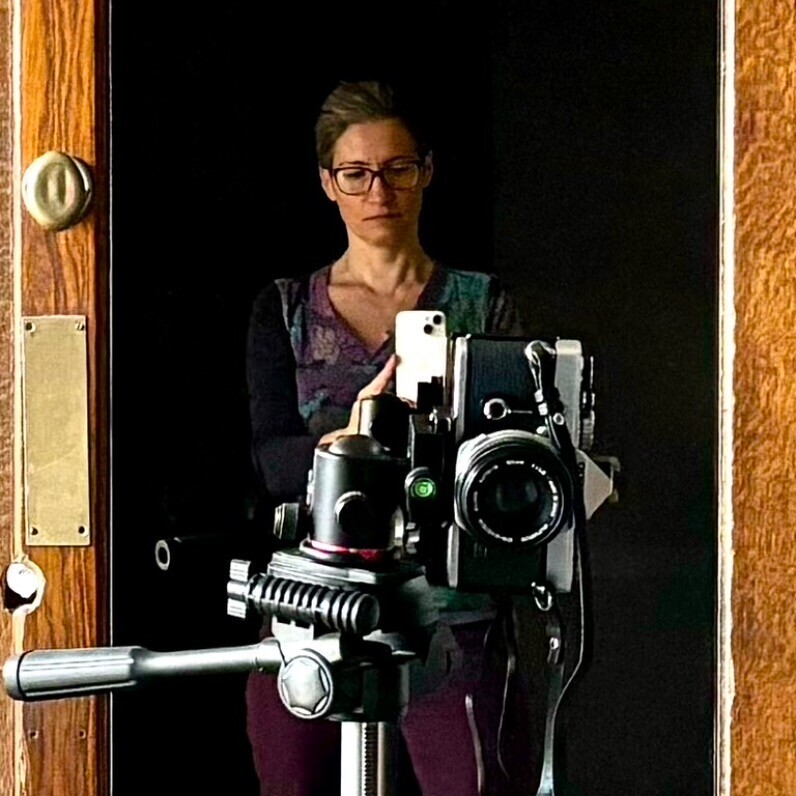 Céline Pivoine Eyes - L'artiste au travail