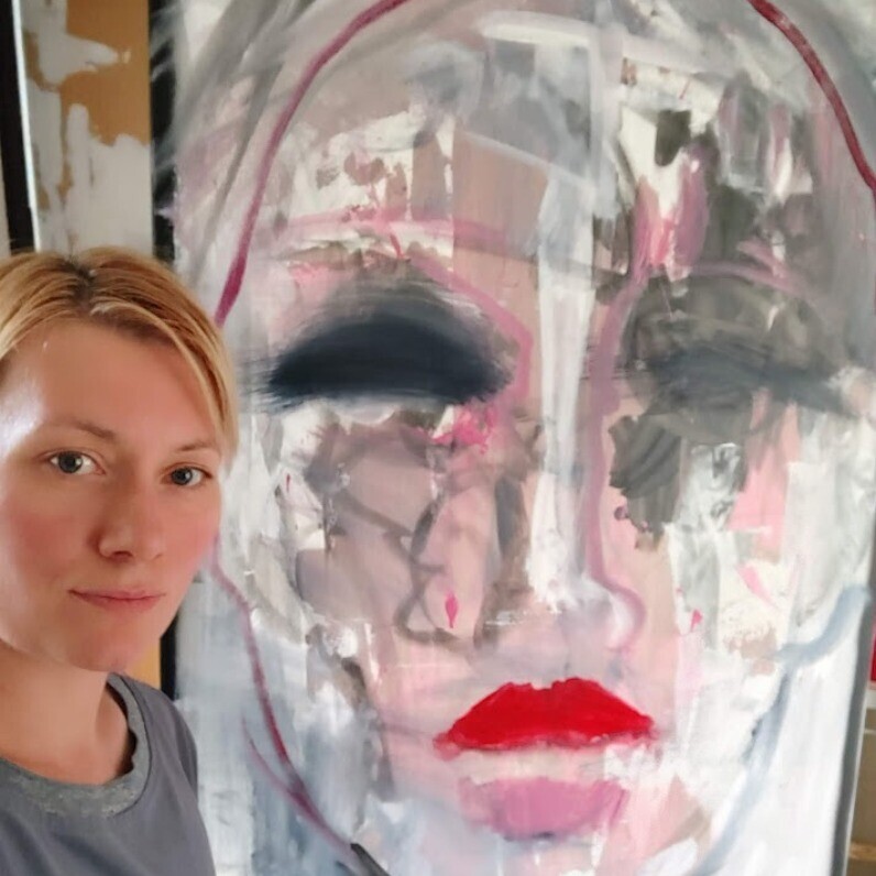 Delfina Petkow - The artist at work