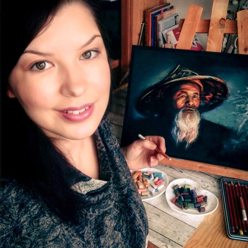 Elena Kurnosova - El artista trabajando