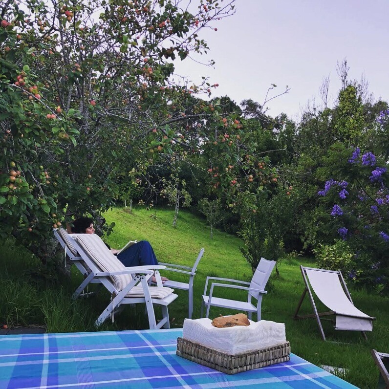 Elia Bárez - El artista trabajando