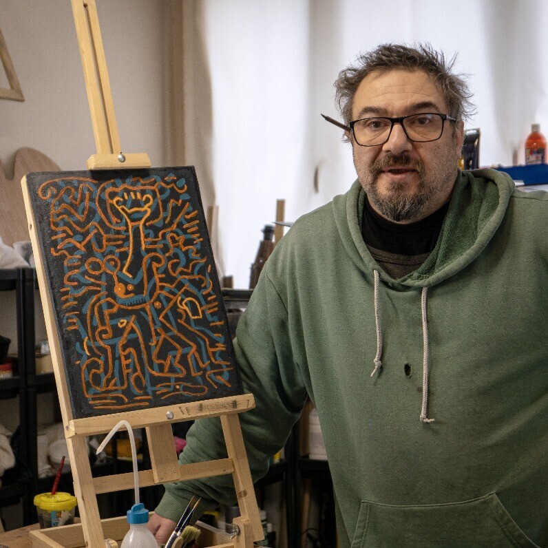 Erkan Cerit - The artist at work